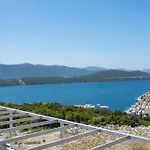 Nikola Apartment Neum
