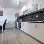 Nikola,villa Vuletic * Neum