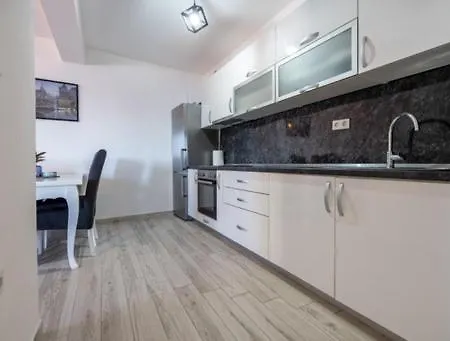 Nikola,villa Vuletic * Neum