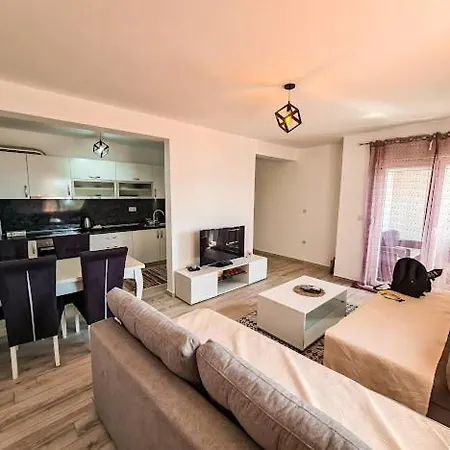 Apartament Nikola,villa Vuletic *