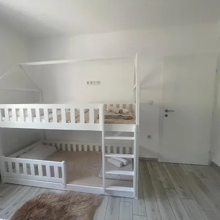 Nikola,villa Vuletic *